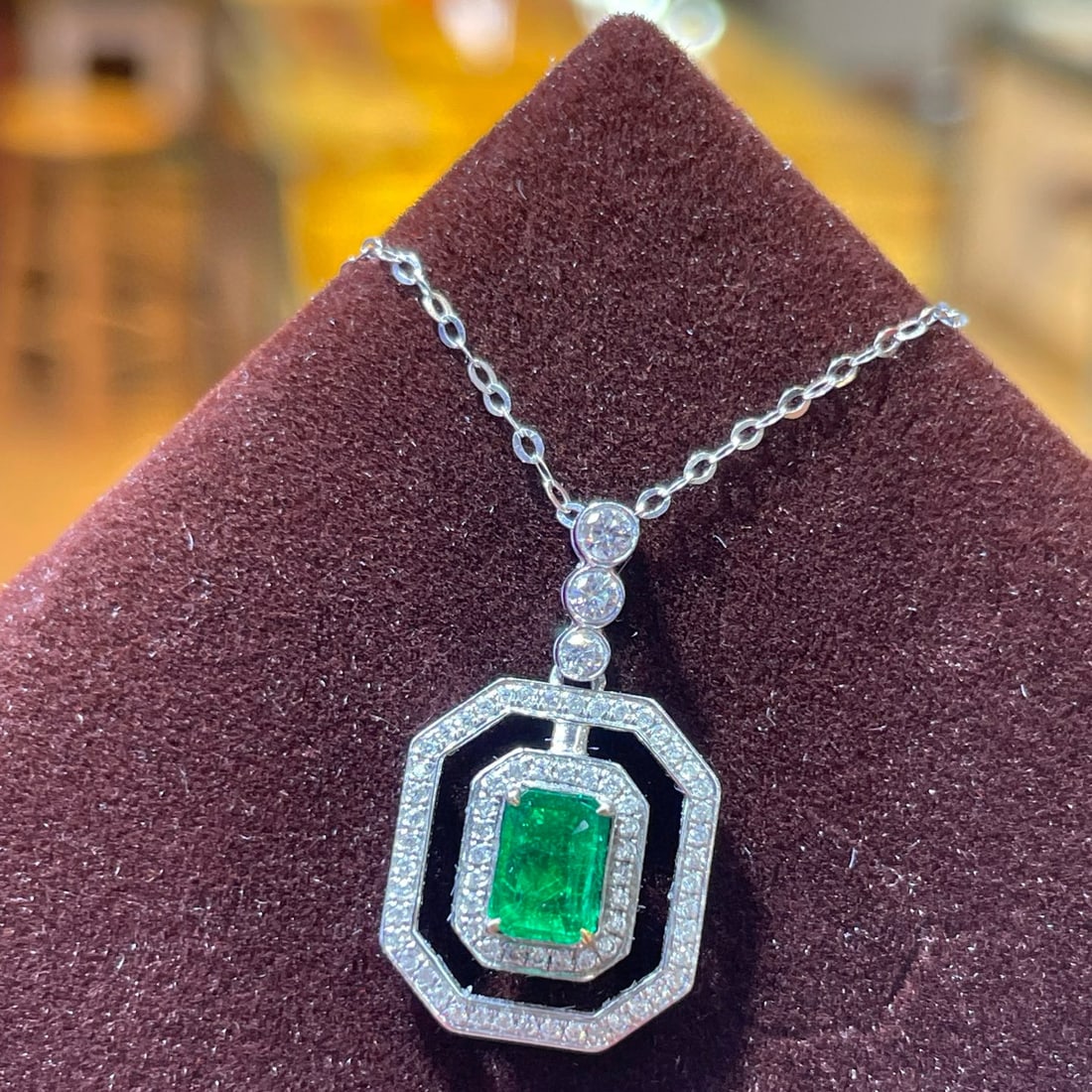 14k Gold 0.80 Ct Natural Emerald & Diamond Pendant( Without Chain ) - 2