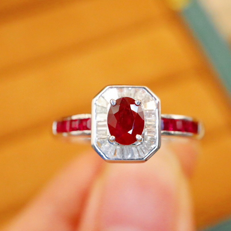 14k Gold 0.71 Ctw Natural Ruby & Diamond Ring: Ref:230954113 // gold content:14k gold // ring size:7. 25us // // main gemstone:ruby // shape:oval // carat weight:0. 56ct // color:pigeonblood red // treatment:natural // // adjacent gemstone 2 :