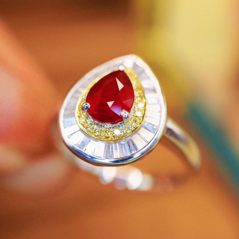 14k Gold 1.08 Ctw Natural Ruby & Diamond Ring - 3