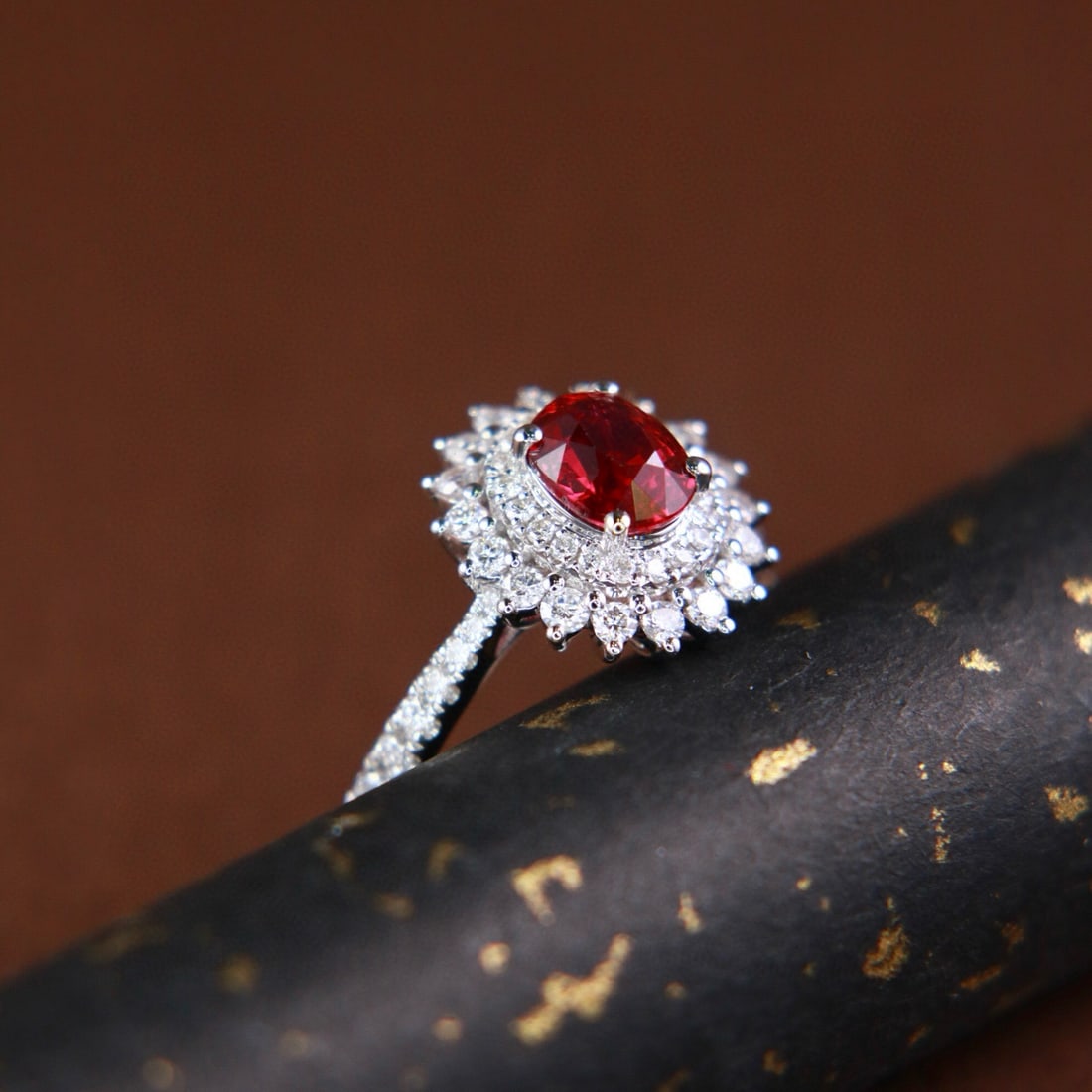 14k Gold 1.62 Ctw Natural Ruby & Diamond Ring - 3