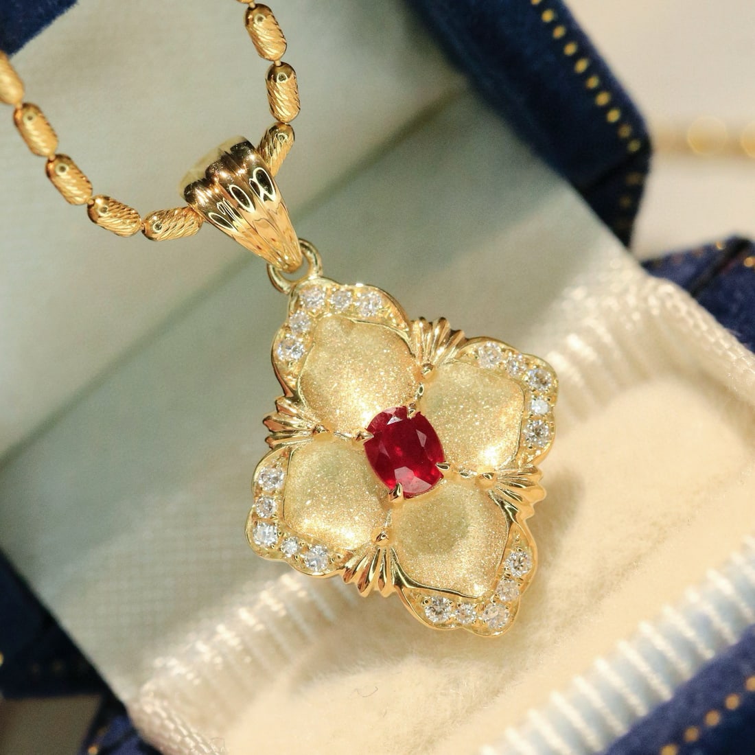 14k Gold 0.29 Ctw Vivid Red Natural Ruby & Diamond Pendant( Without Chain ) - 4