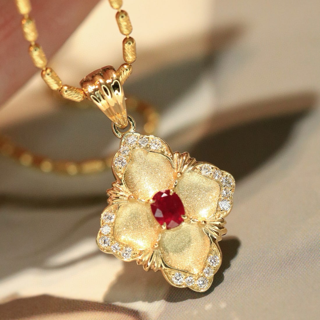 14k Gold 0.29 Ctw Vivid Red Natural Ruby & Diamond Pendant( Without Chain ) - 5