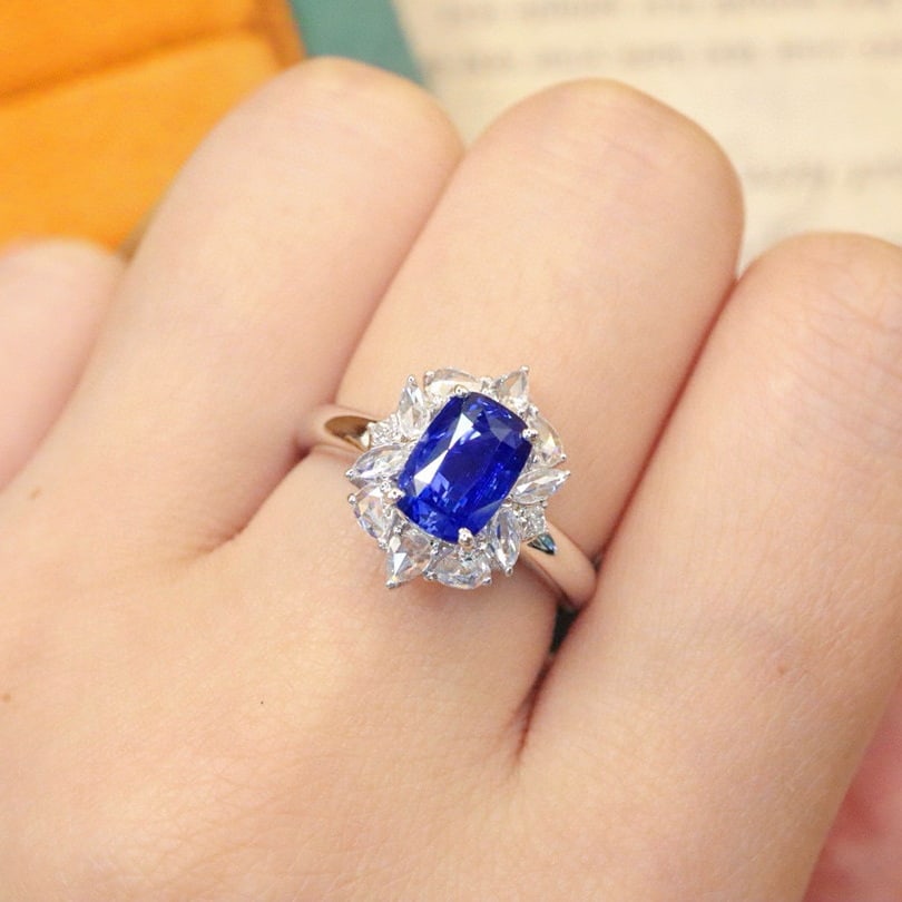 14k Gold 2.46 Ctw Natural Sapphire & Diamond Ring - 5