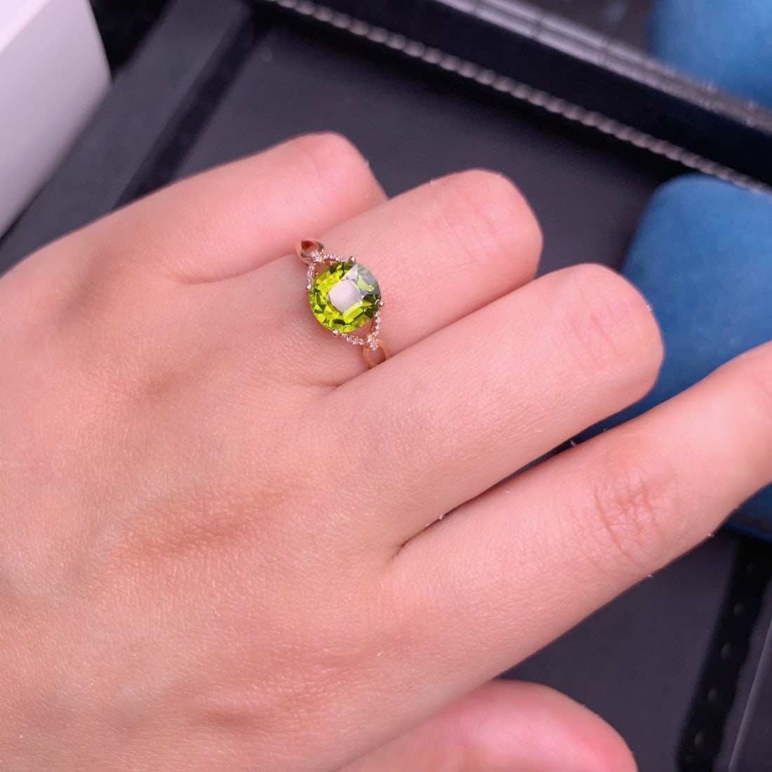 14k Gold 1.9 Ct Natural Tourmaline & Diamond Ring - 9