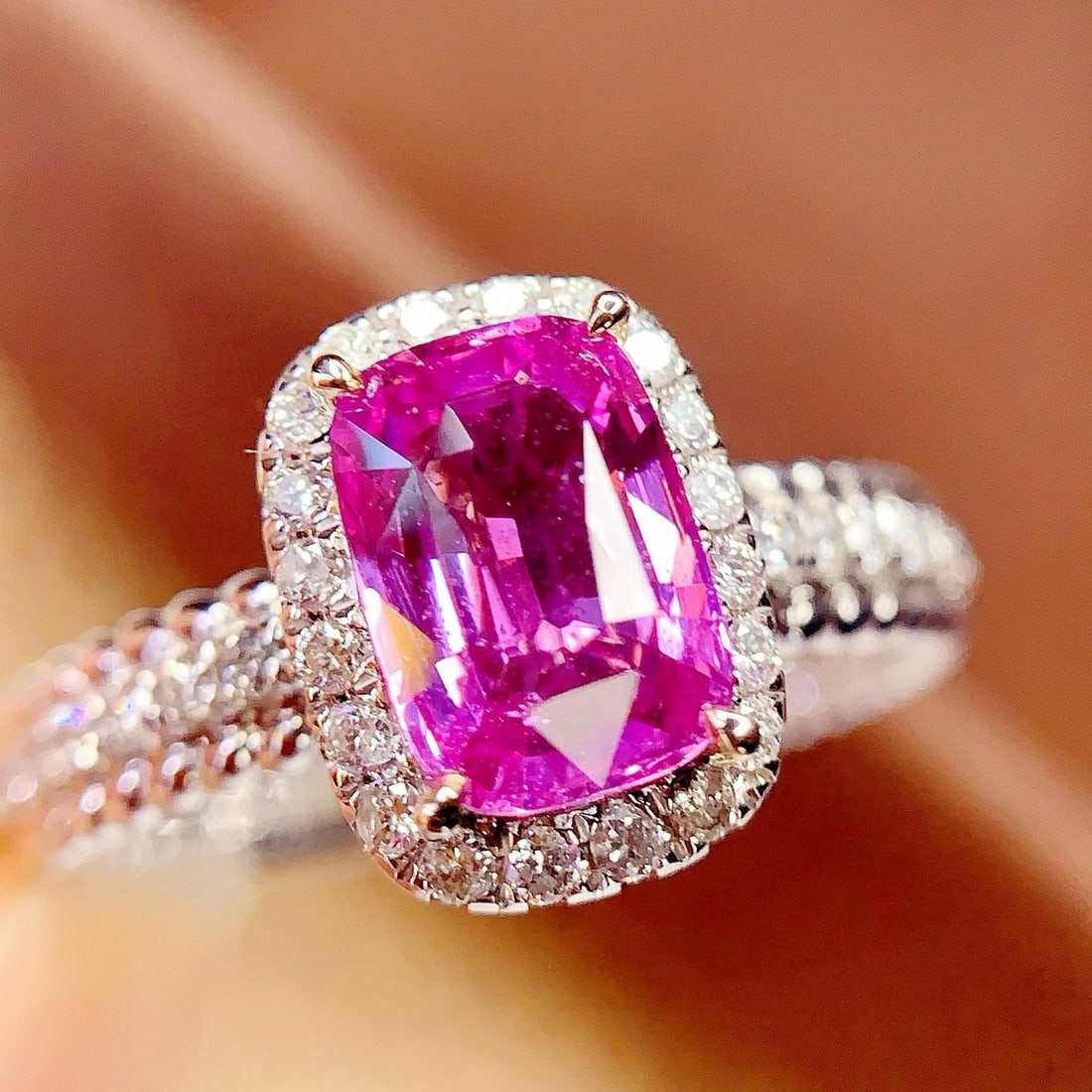 14k Gold 1.8 Ct Natural Sapphire & Diamond Ring - 4