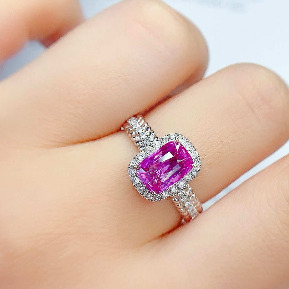 14k Gold 1.8 Ct Natural Sapphire & Diamond Ring - 6