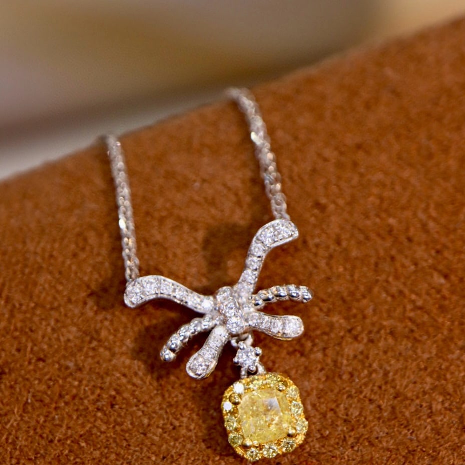 14k Gold 0.44 Ctw Natural Yellow Diamond & Diamond Necklace: Ref:230954173 // gold content:14k gold // main gemstone:yellow diamond // shape:cushion // carat weight:0. 23ct // color:yellow // treatment:natural // // adjacent gemstone 2 : diamond //