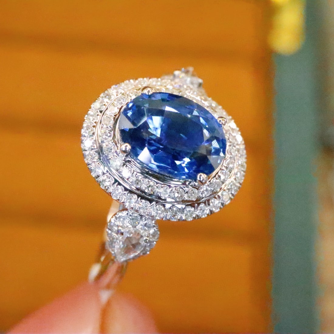 14k Gold 1.84 Ctw Natural Sapphire & Diamond Ring - 2