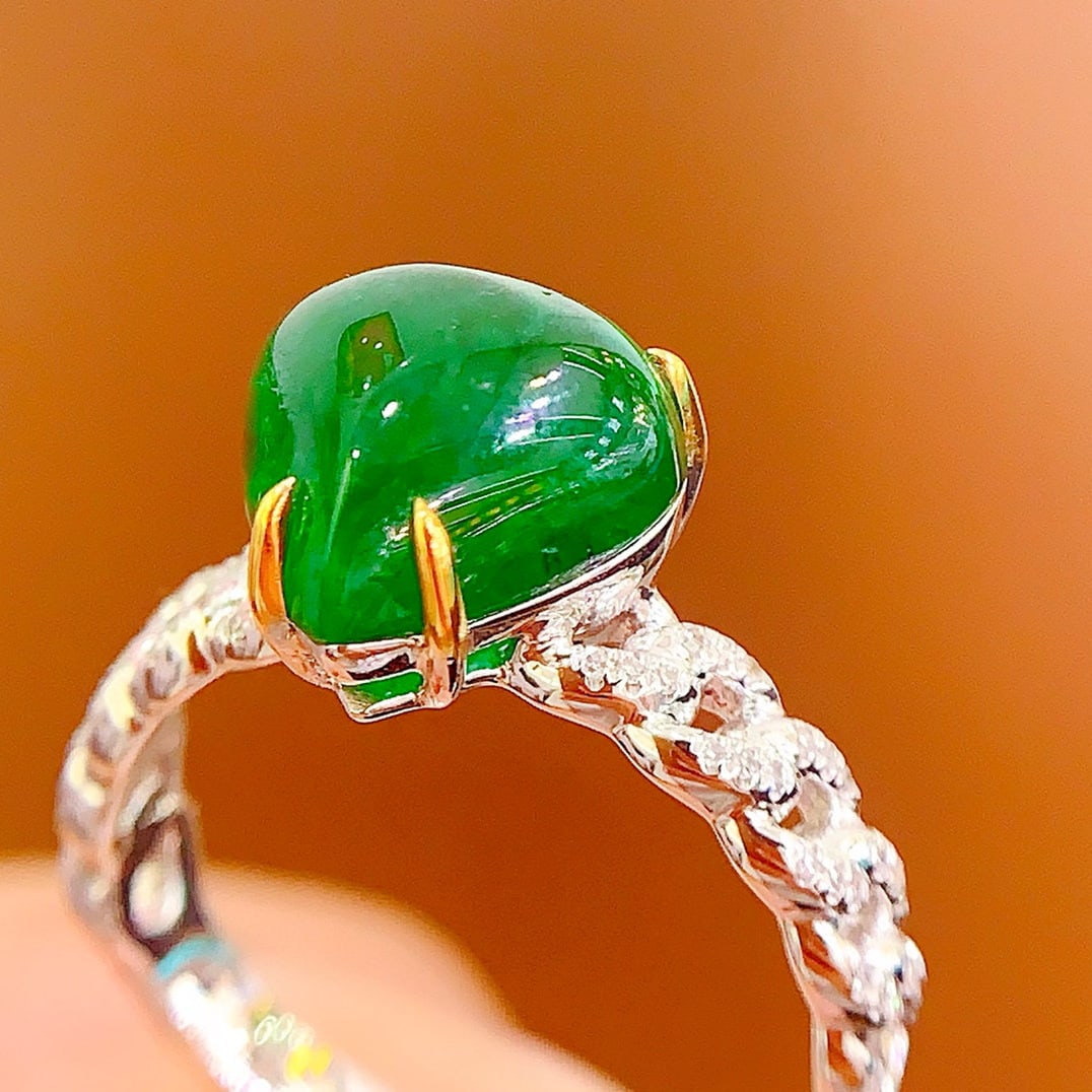 14k Gold 5.06 Ct Natural Emerald & Diamond Ring - 3