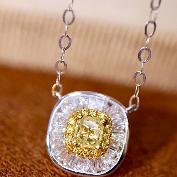 14k Gold 0.45 Ctw Natural Yellow Diamond & Diamond Necklace - 2