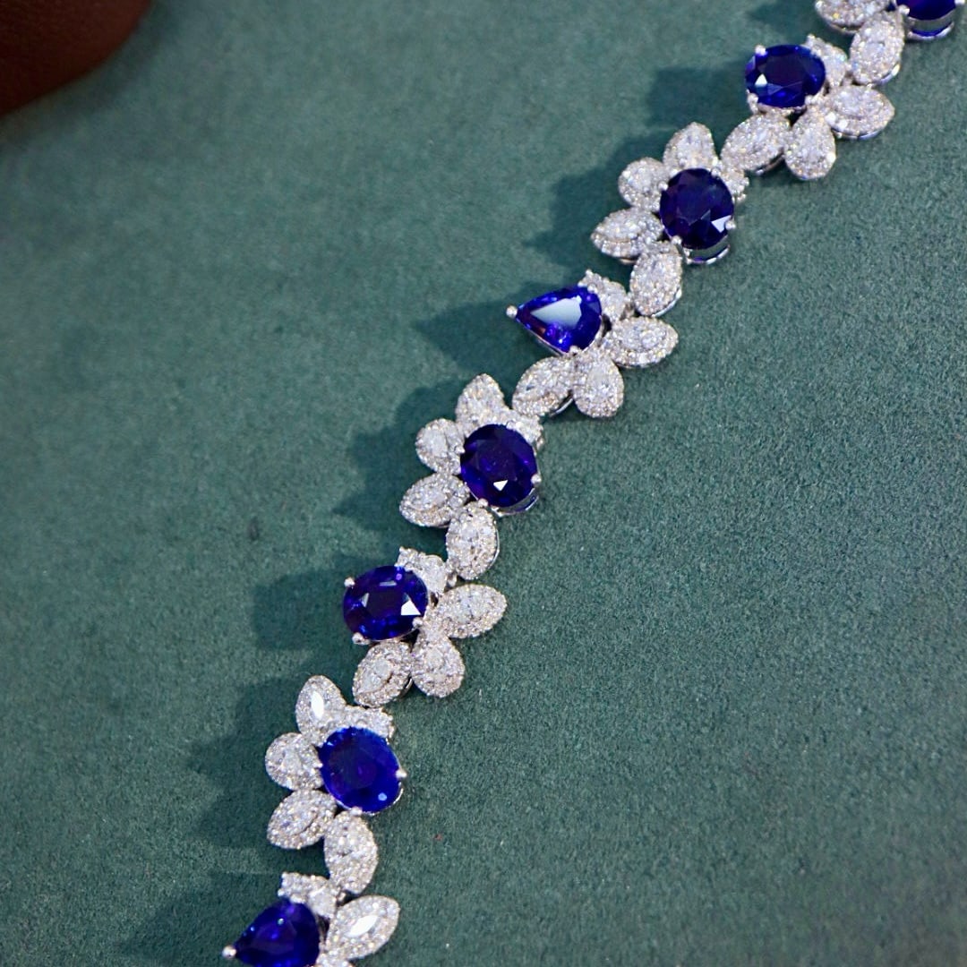 14k Gold 11.95 Ctw Vivid Blue Natural Sapphire & Diamond Bracelet - 3