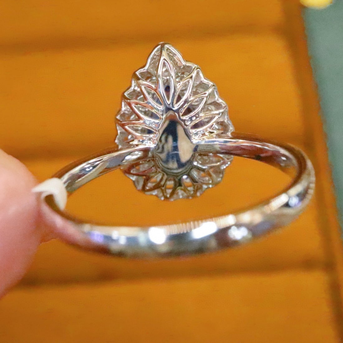 14k Gold 1.71 Ctw Natural Sapphire & Diamond Ring - 4