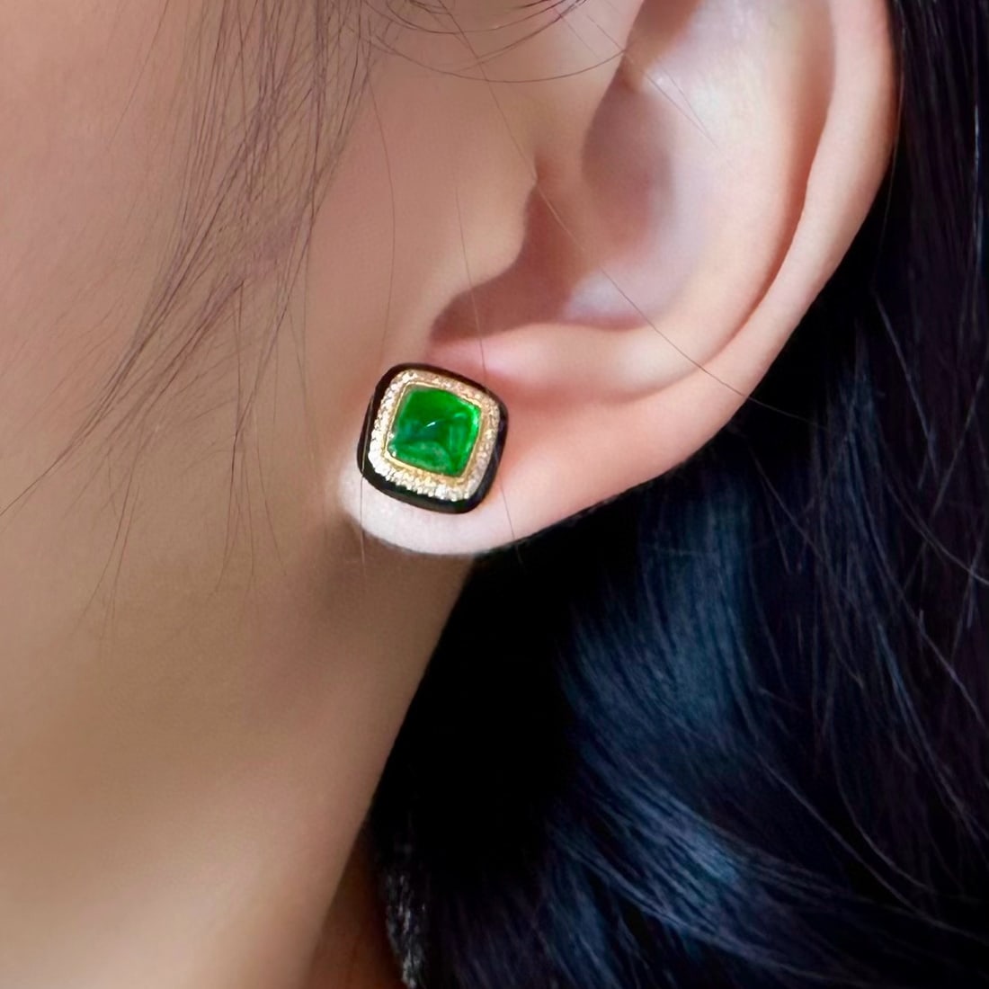 14k Gold 2.59 Ctw Vivid Green Natural Emerald & Diamond Earrings - 4