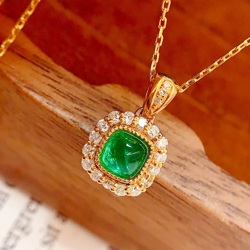 14k Gold 0.7 Ct Vivid Green Natural Emerald & Diamond Necklace - 2