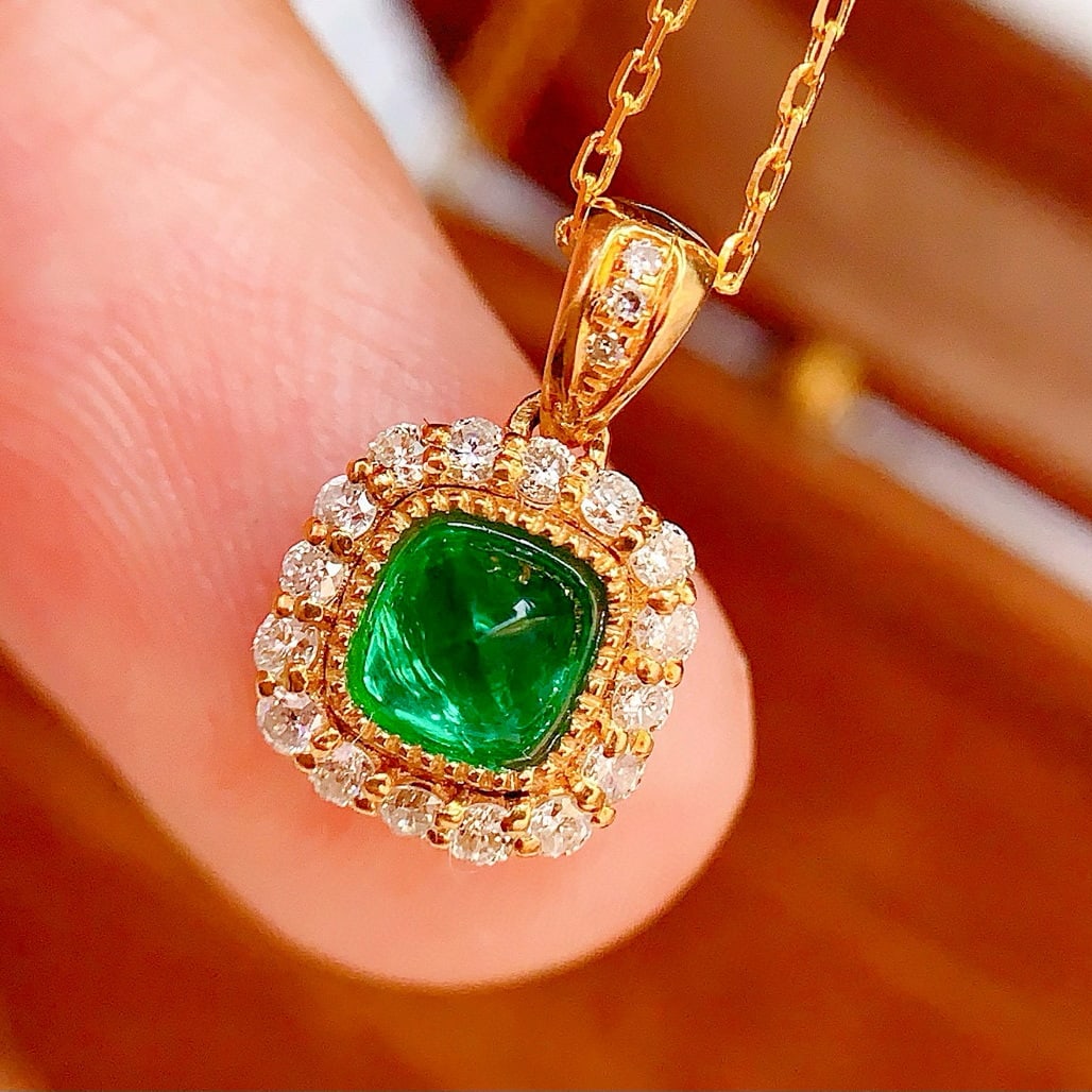 14k Gold 0.7 Ct Vivid Green Natural Emerald & Diamond Necklace - 5