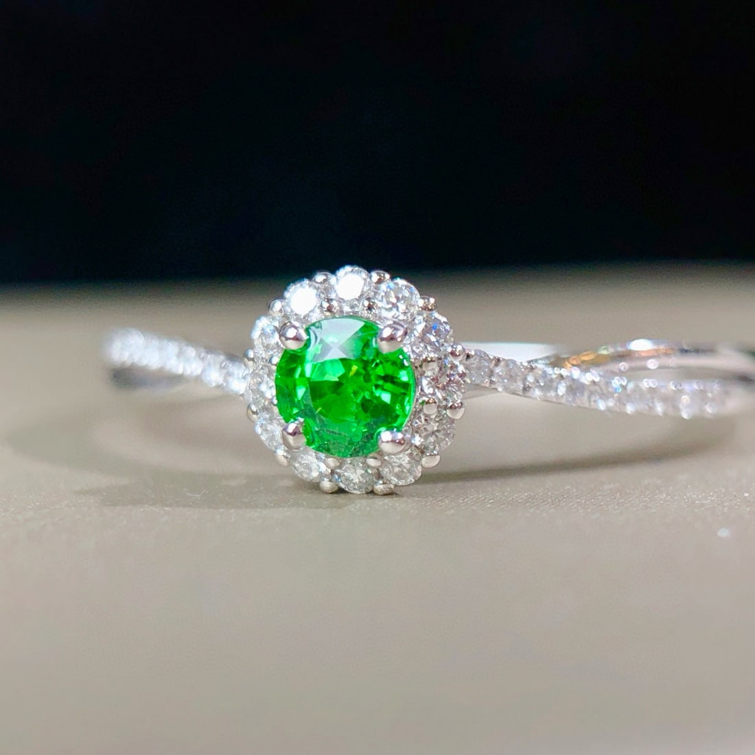 14k Gold 0.26 Ctw Vivid Green Natural Tsavorite & Diamond Ring: Ref:230954262 // gold content:14k gold // ring size:7. 25us // // main gemstone:tsavorite // shape:round // carat weight:0. 15ct // color:vivid green // treatment:natural // cut grade:g // //