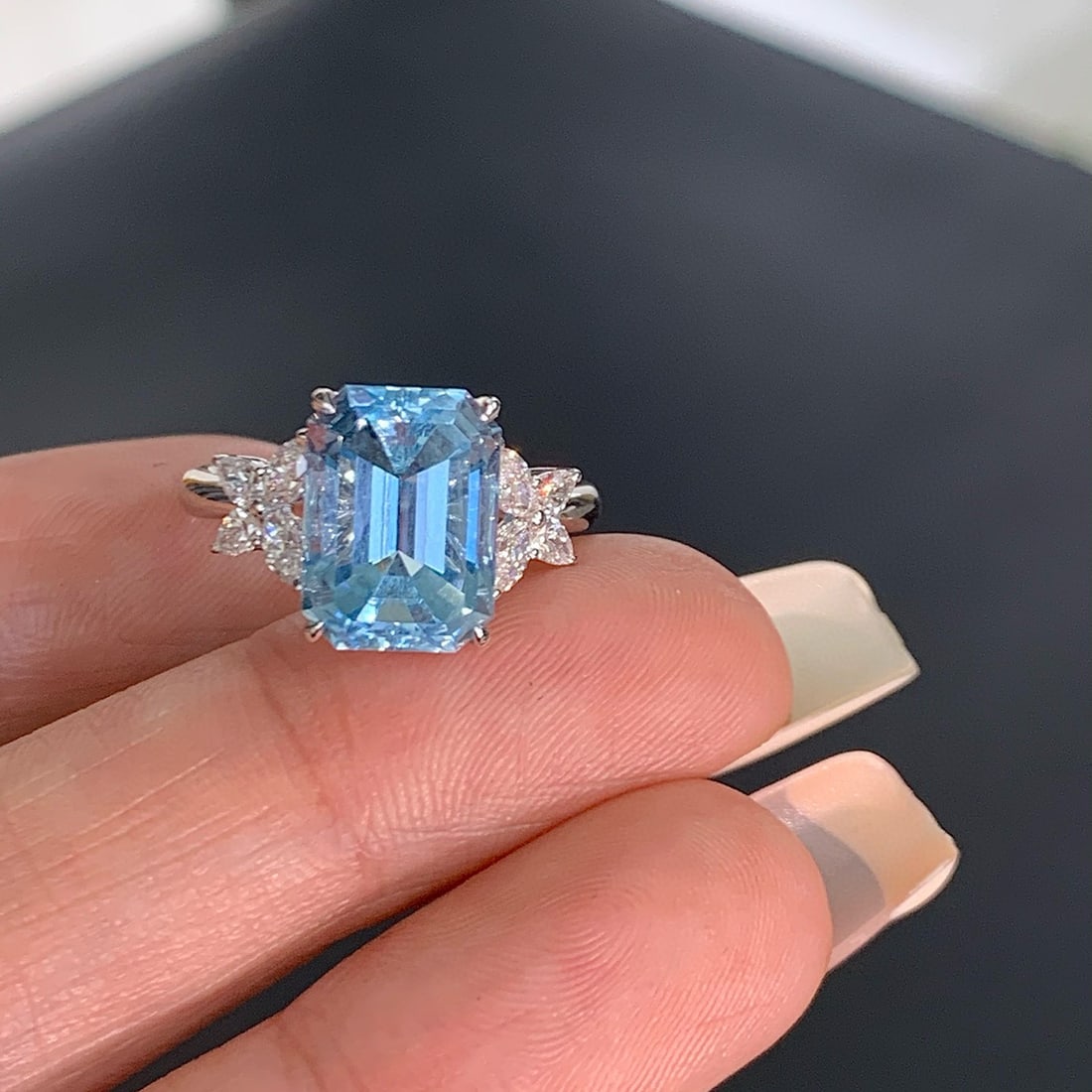 14k Gold 2.36 Ctw Natural Aquamarine & Diamond Ring - 2