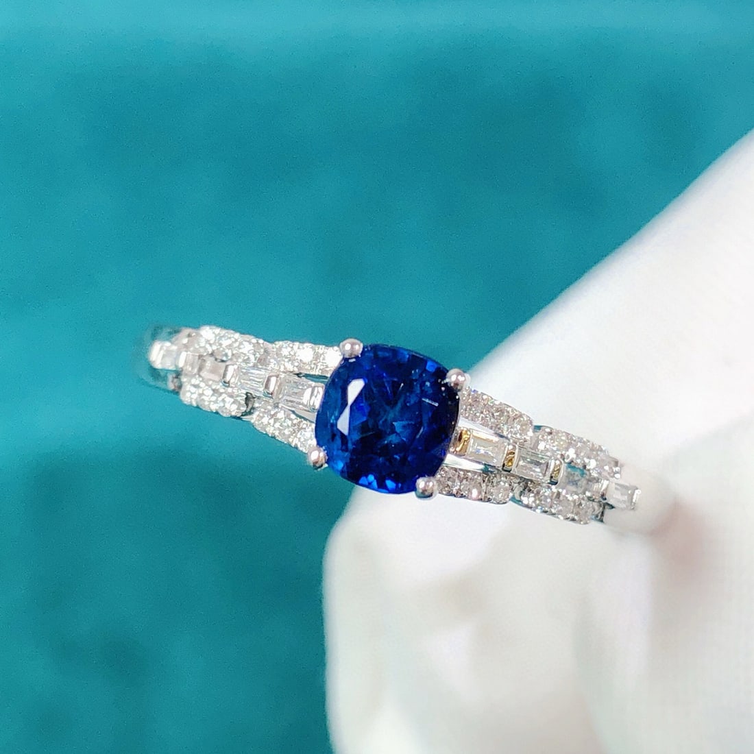 14k Gold 0.59 Ctw Natural Sapphire & Diamond Ring: Ref:230954281 // gold content:14k gold // ring size:7. 25us // // main gemstone:sapphire // shape:cushion // carat weight:0. 50ct // color:royal blue // treatment:natural // // adjacent gemstone 2 : d