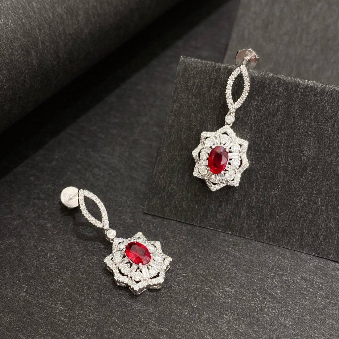 14k Gold 6.65 Ctw Natural Ruby & Diamond Jewelry Set - 6