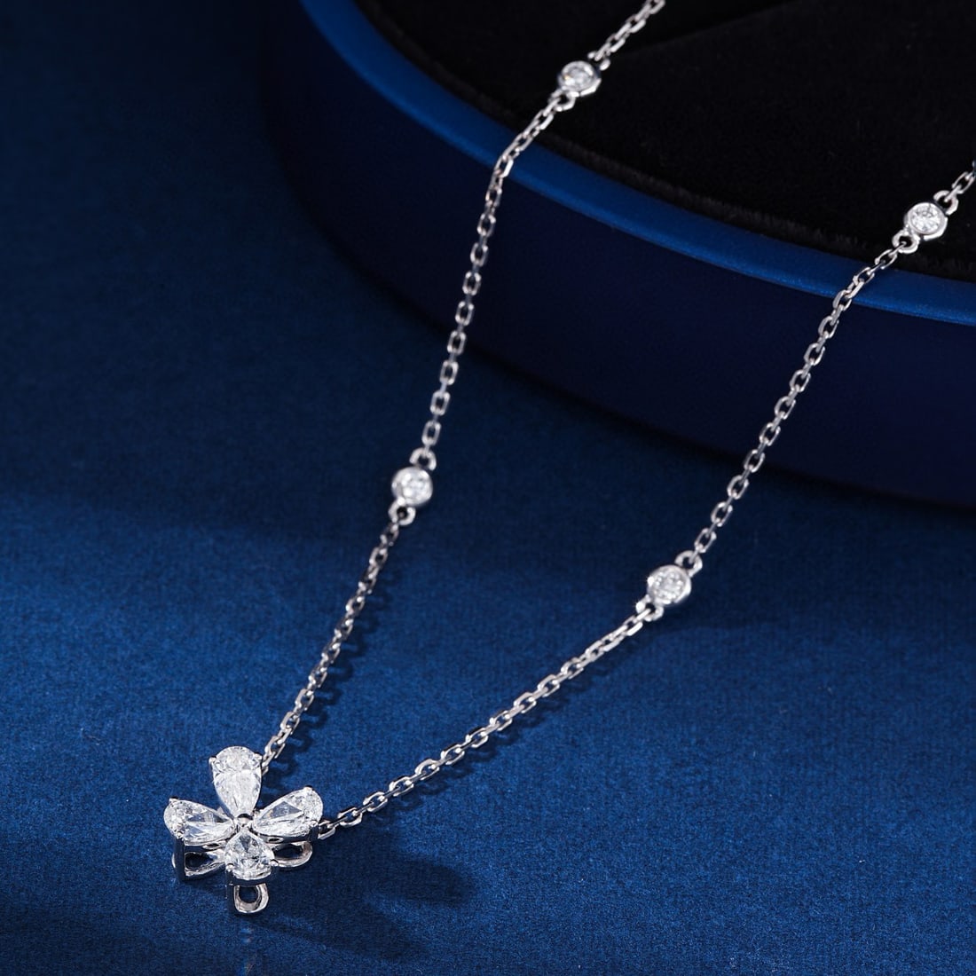 14k Gold 0.71 Ctw Natural H Diamond Necklace - 4