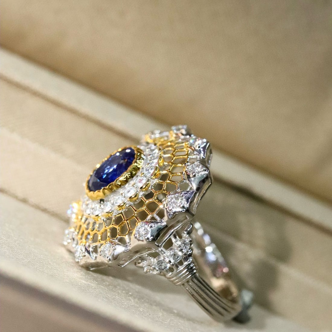 14k Gold 1.64 Ctw Natural Sapphire & Lab Grown Diamond Ring - 2