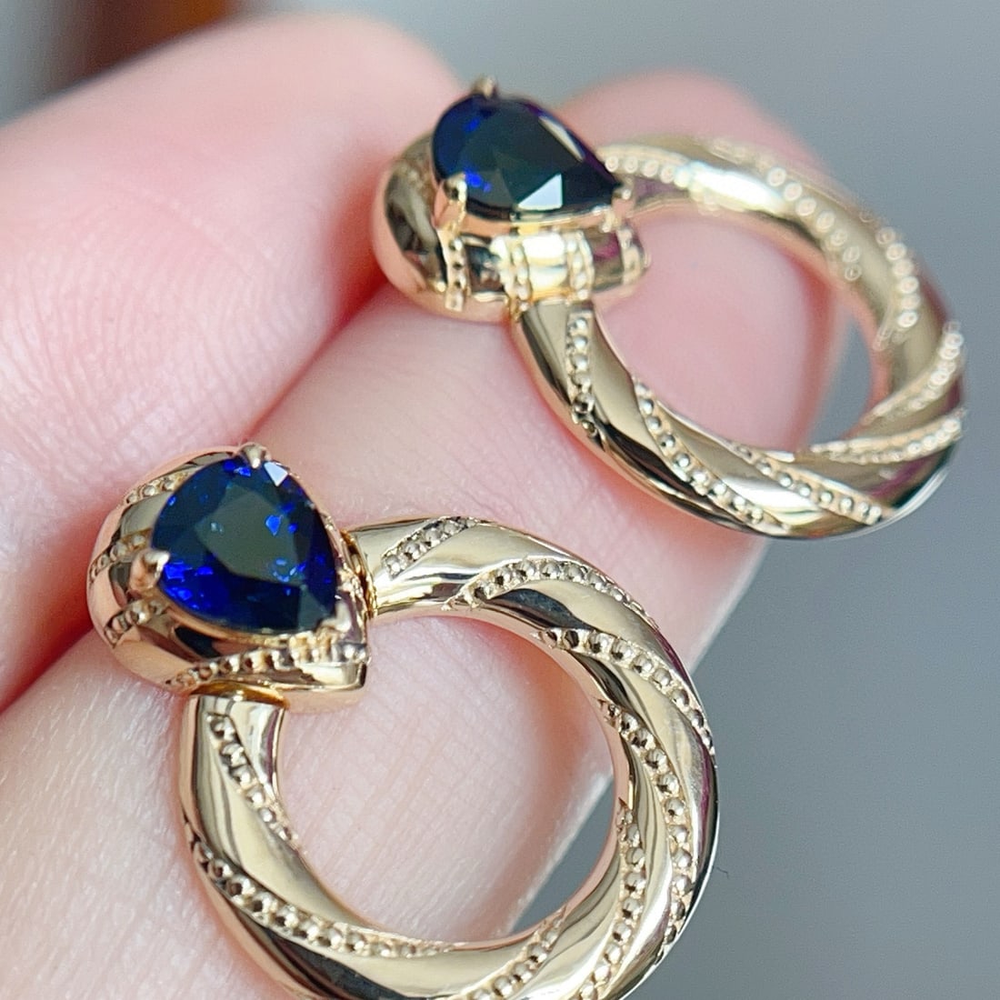 14k Gold 1.3 Ct Natural Sapphire Earrings - 5