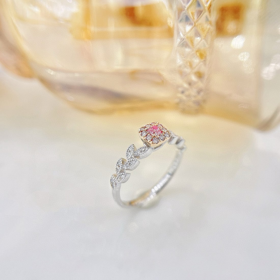 14k Gold 0.22 Ctw Natural Pink Diamond & Diamond Ring - 2
