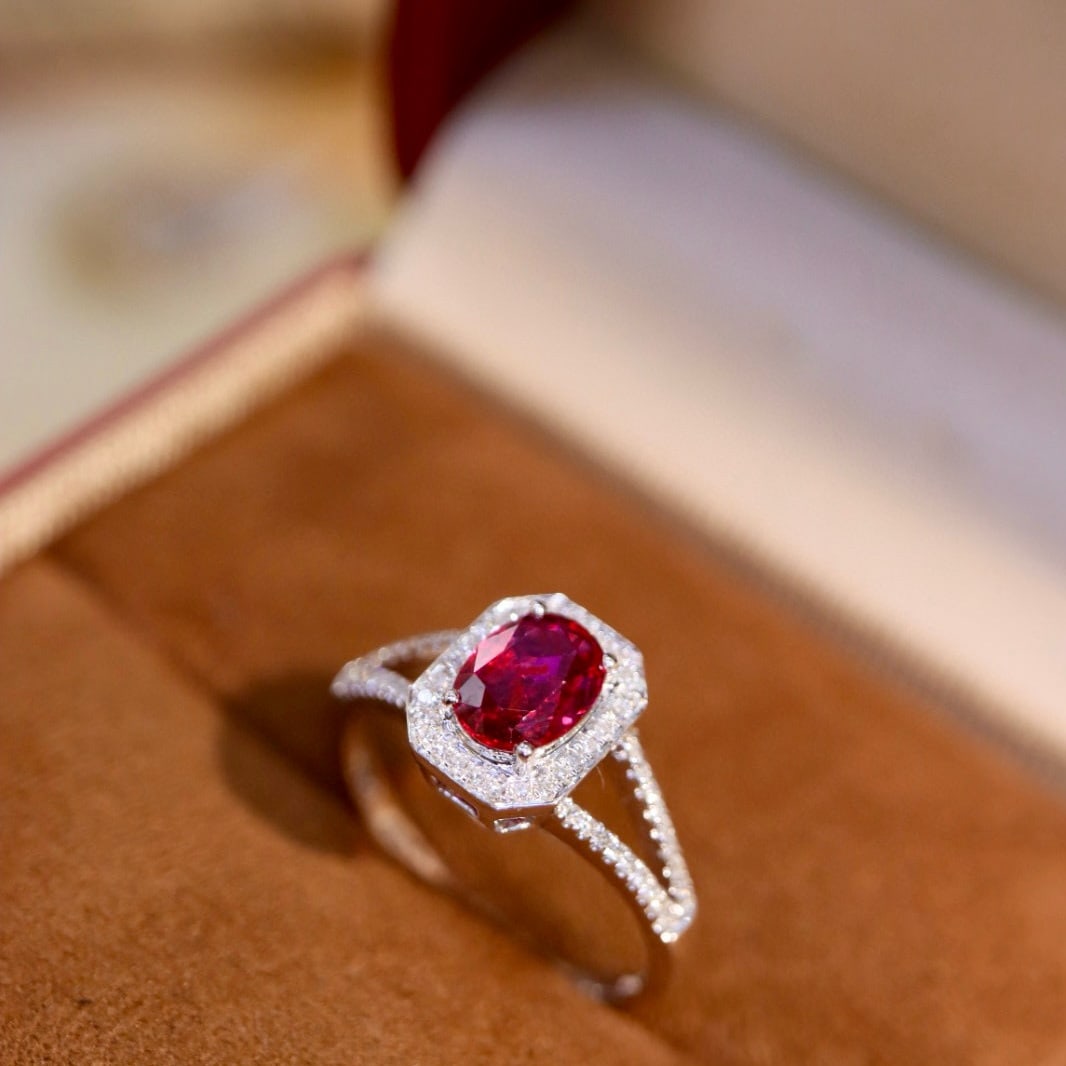 14k Gold 1.07 Ctw Natural Ruby & Diamond Ring - 2