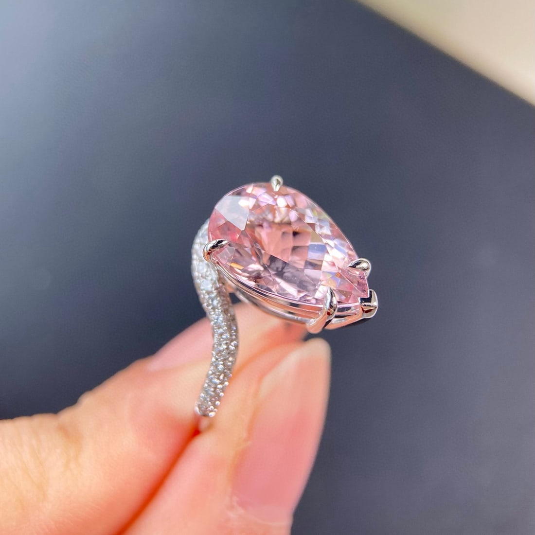 14k Gold 4.79 Ctw Natural Morganite & Diamond Ring - 2