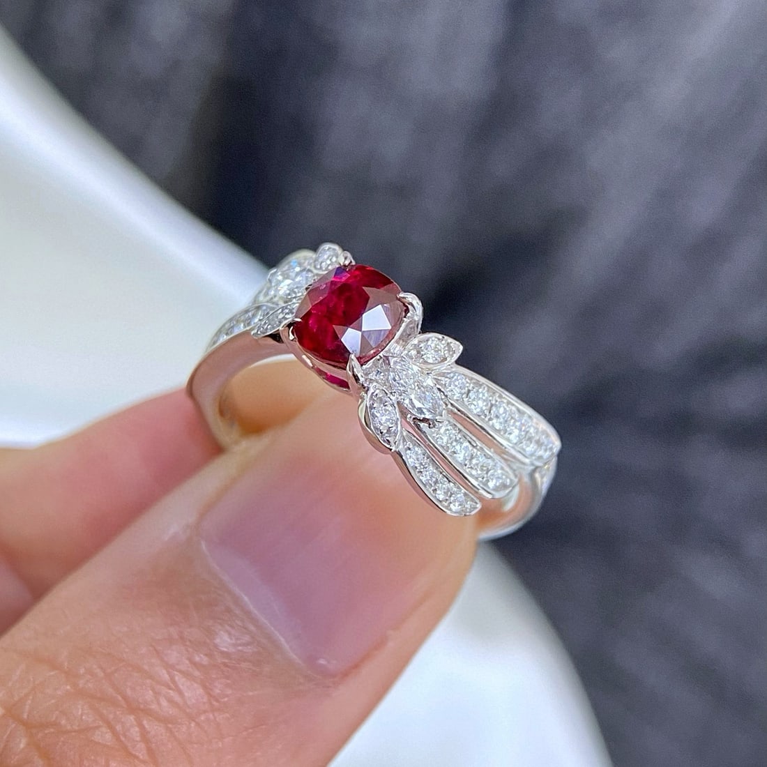 14k Gold 1.44 Ctw Natural Ruby & Diamond Ring - 2