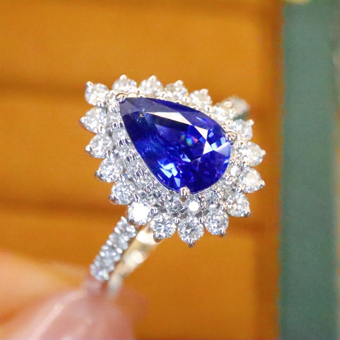 14k Gold 1.61 Ctw Natural Sapphire & Diamond Ring - 3