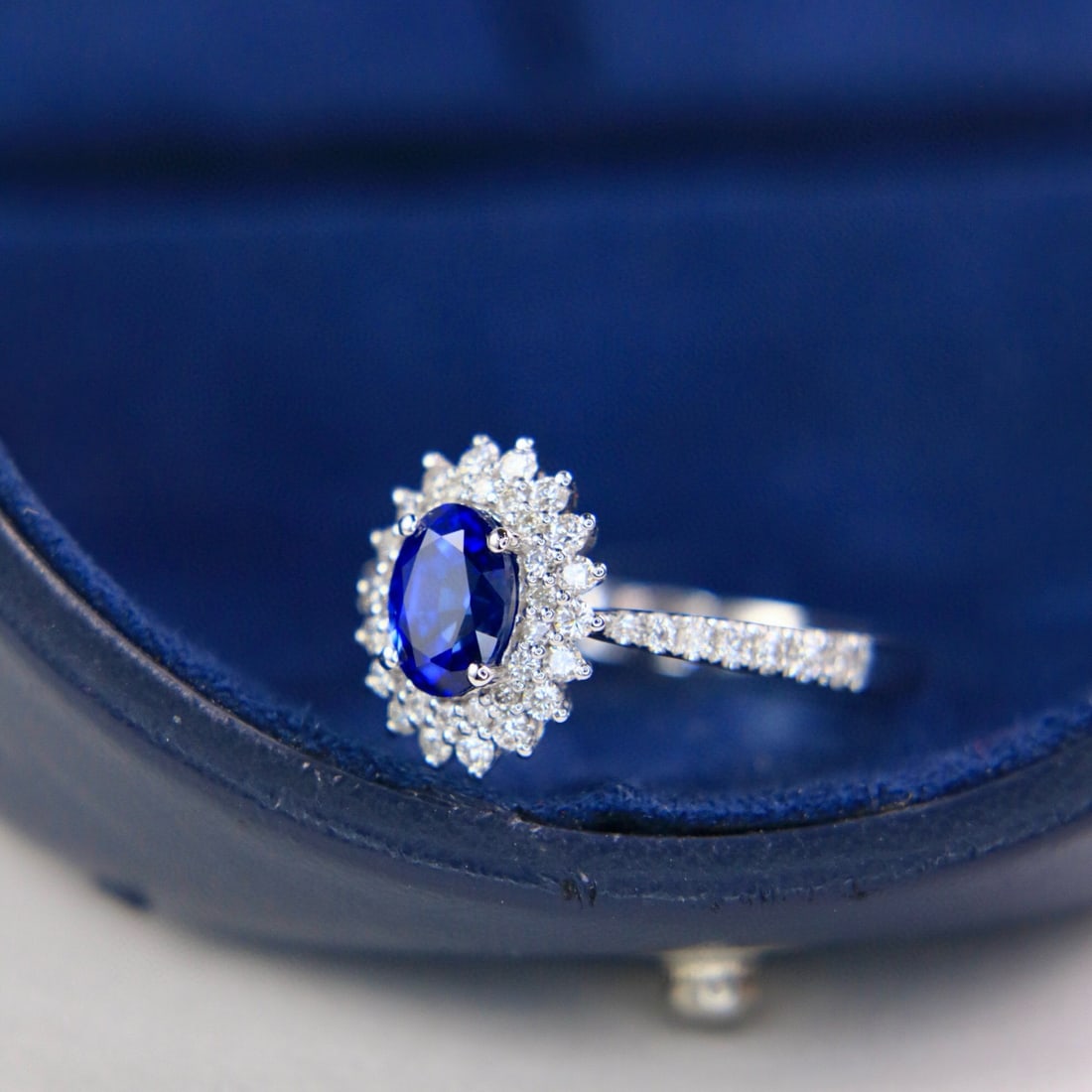 14k Gold 1.47 Ctw Natural Sapphire & Diamond Ring - 3