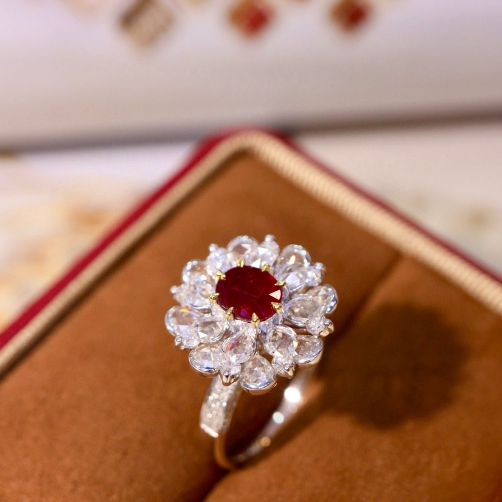 14k Gold 2.70 Ctw Natural Ruby & Diamond Ring - 7