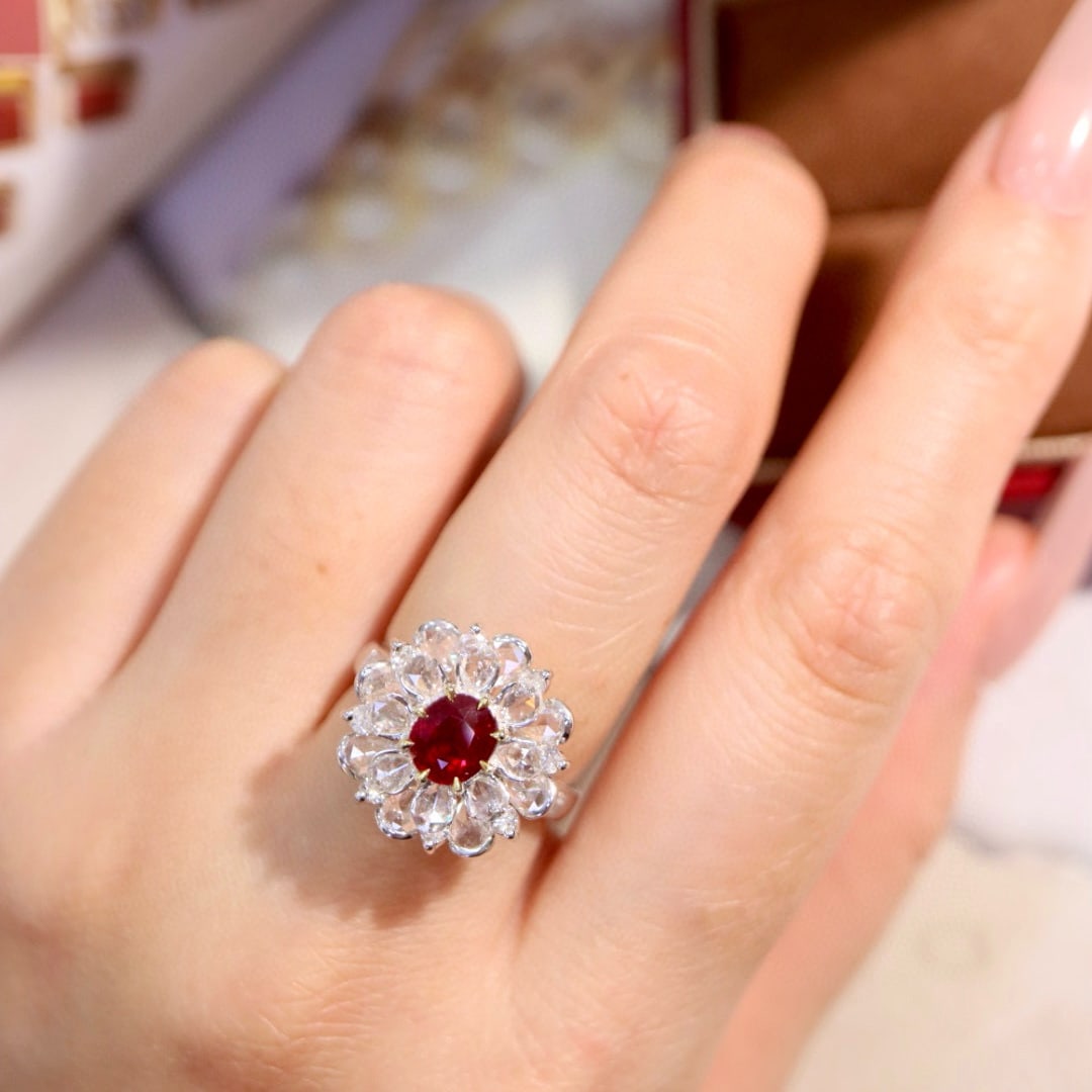 14k Gold 2.70 Ctw Natural Ruby & Diamond Ring - 8