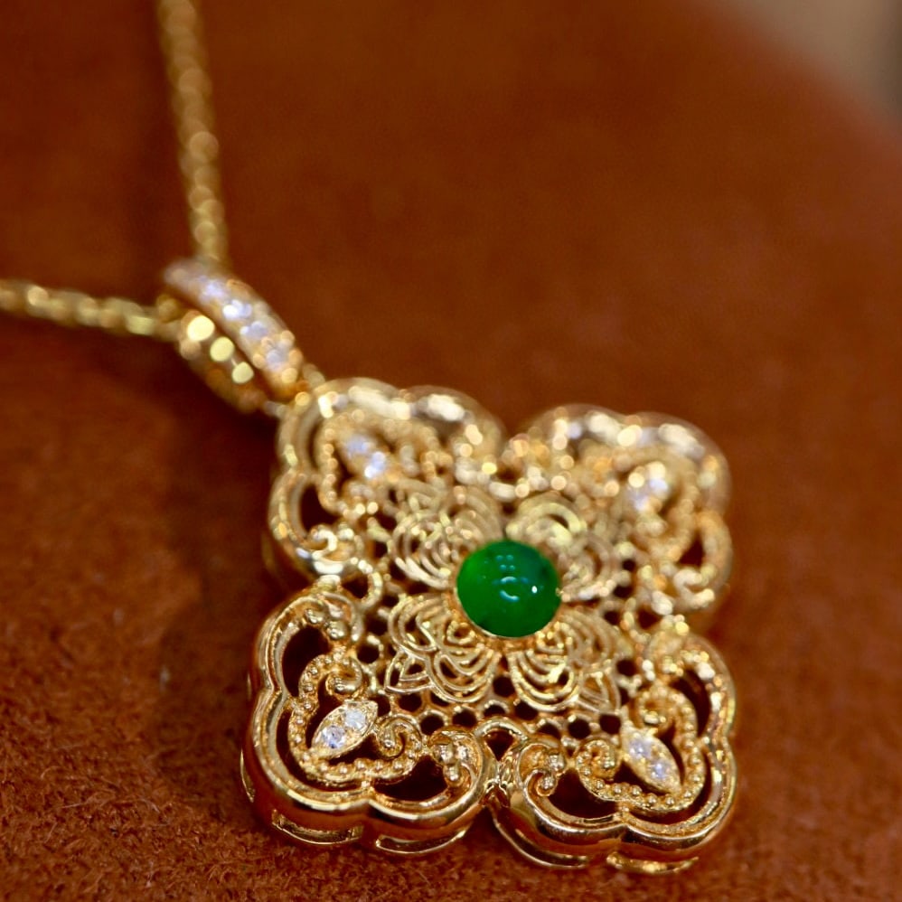 14k Gold 0.25 Ct Vivid Green Natural Emerald & Diamond Pendant( Without Chain ) - 4