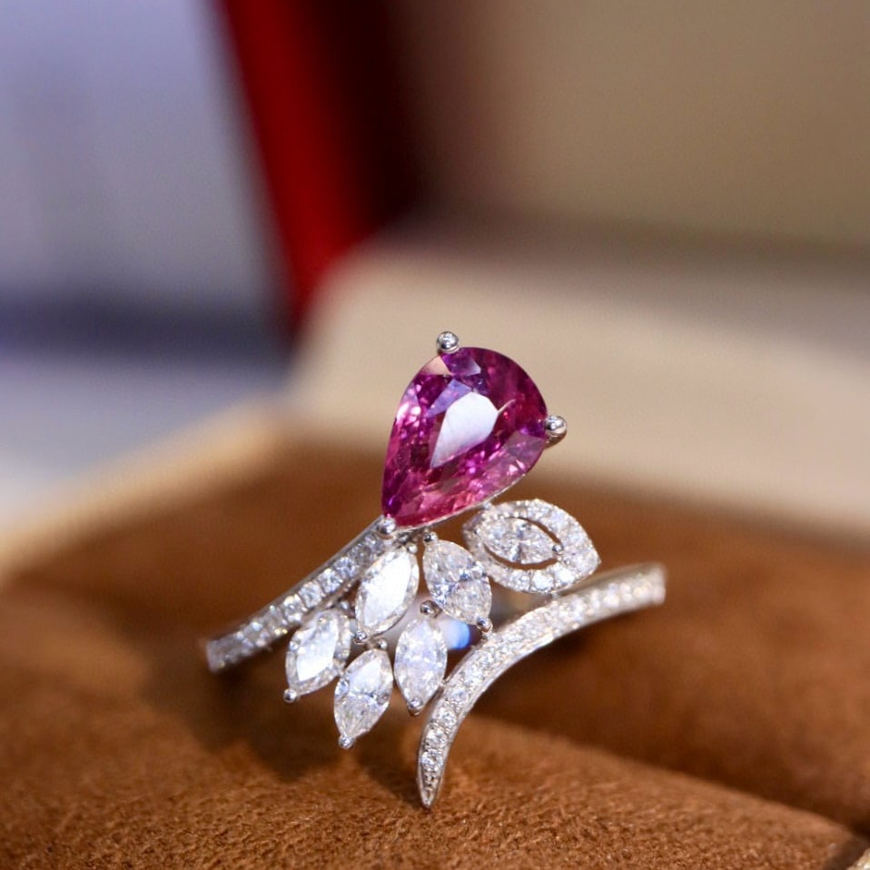 14k Gold 1.79 Ctw Natural Padparadscha Sapphire & Diamond Ring - 4