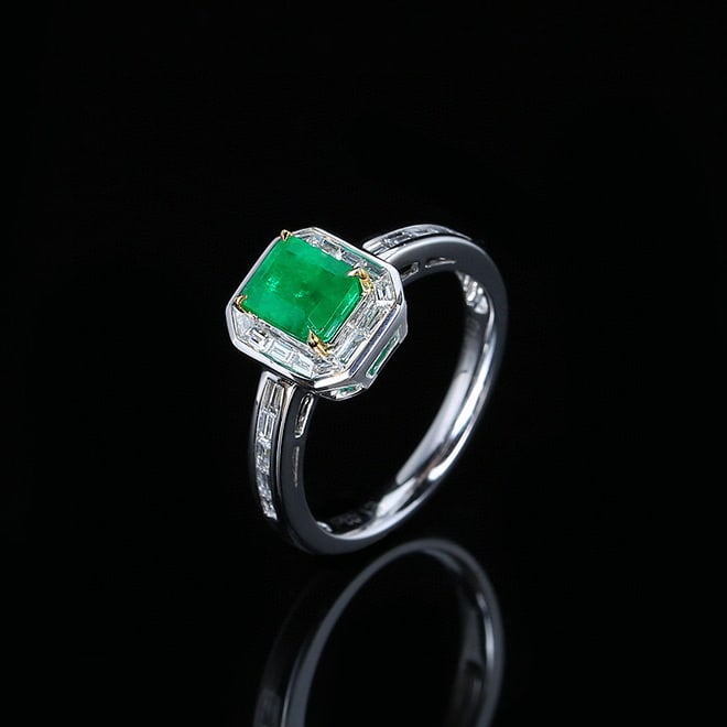 14k Gold 1.42 Ctw Vivid Green Natural Emerald & Diamond Ring - 6