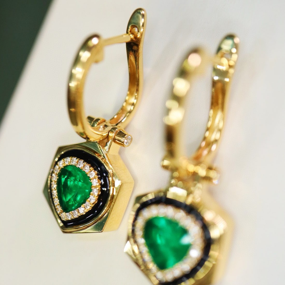 14k Gold 1.22 Ctw Vivid Green Natural Emerald & Diamond Earrings - 2
