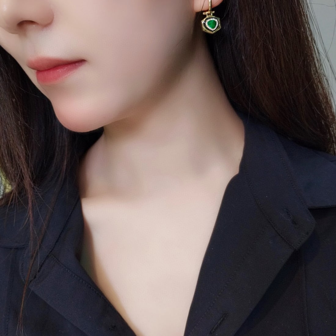 14k Gold 1.22 Ctw Vivid Green Natural Emerald & Diamond Earrings - 3