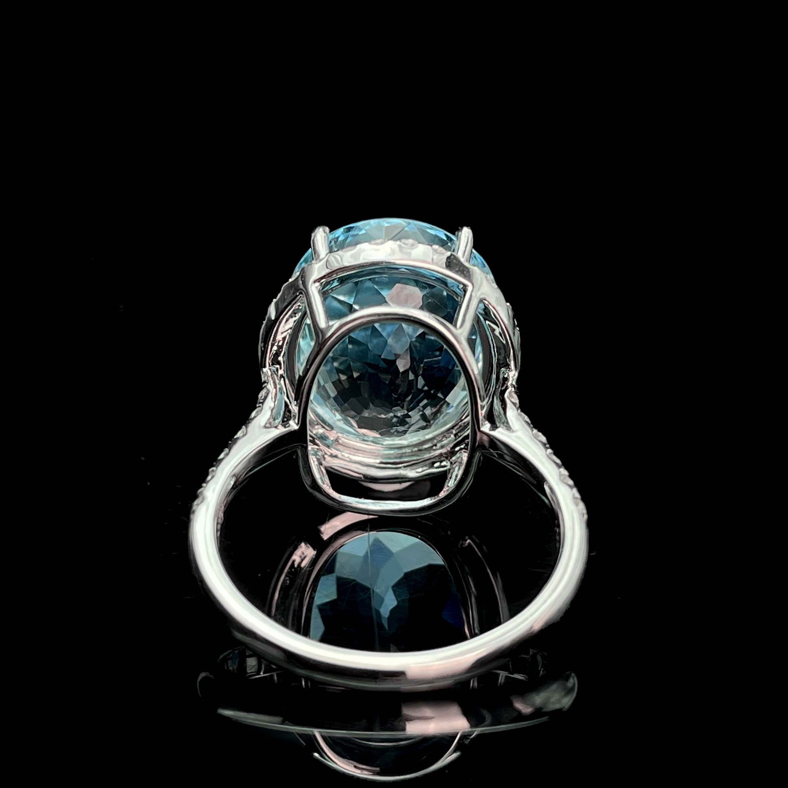 14k Gold 7.86 Ctw Natural Aquamarine & Diamond Ring - 5