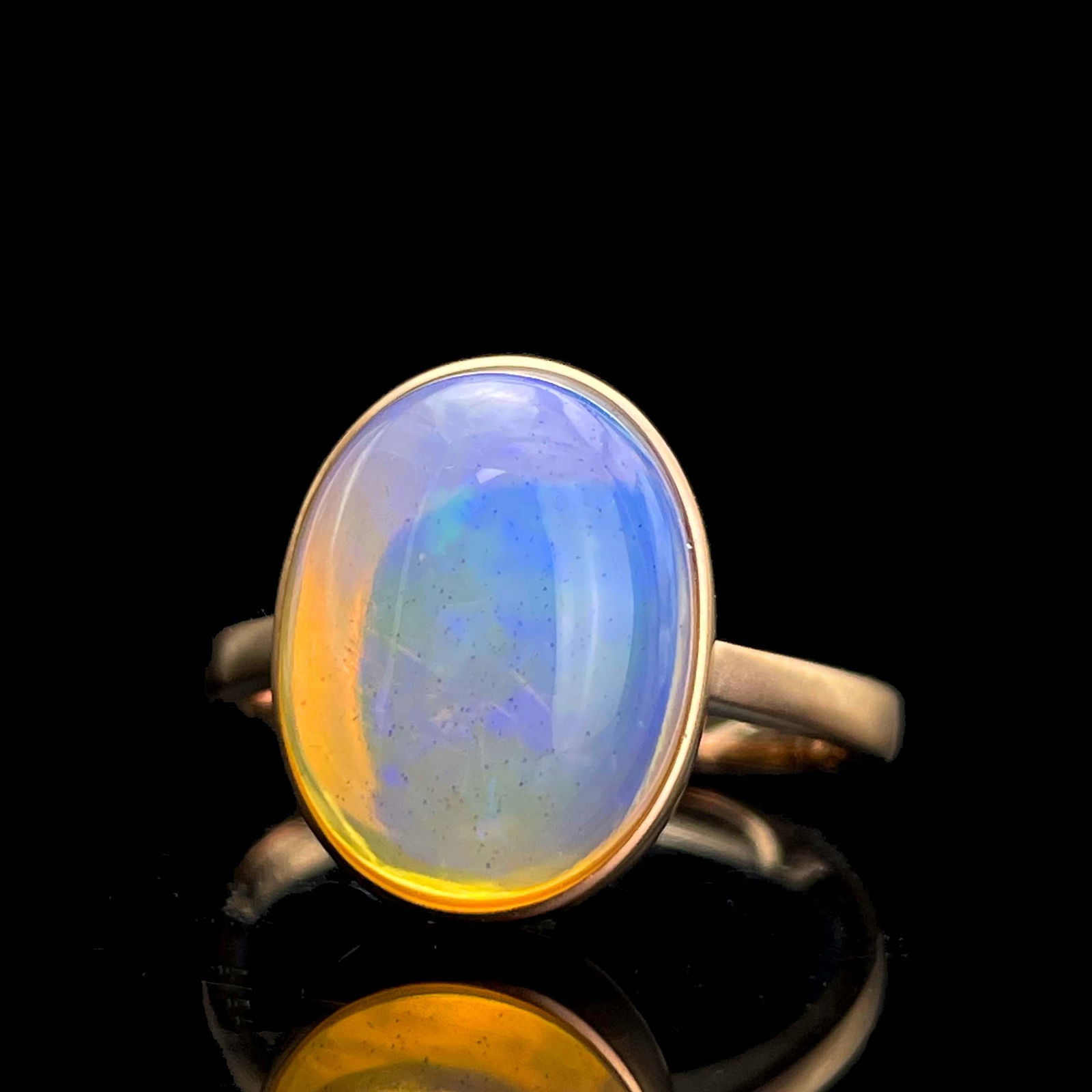 14k Gold 4.2 Ct Natural Opal Ring - 3