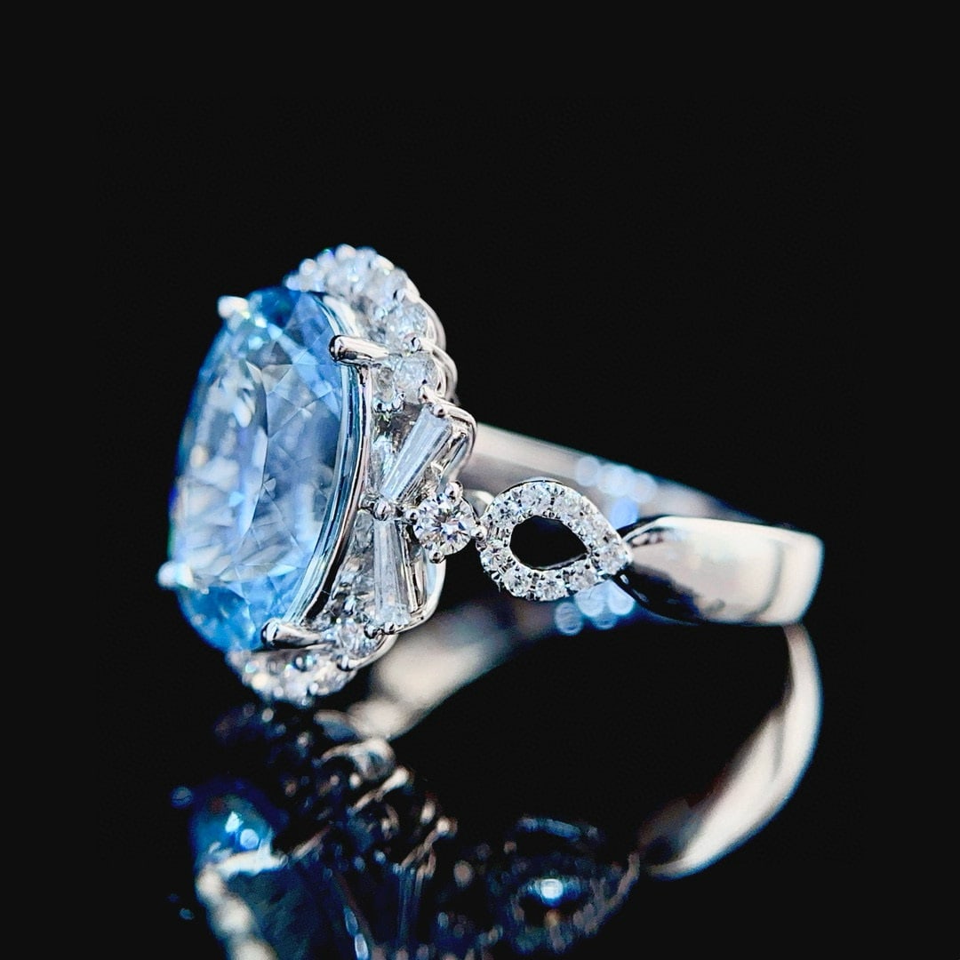 14k Gold 4.68 Ctw Natural Aquamarine & Diamond Ring - 3