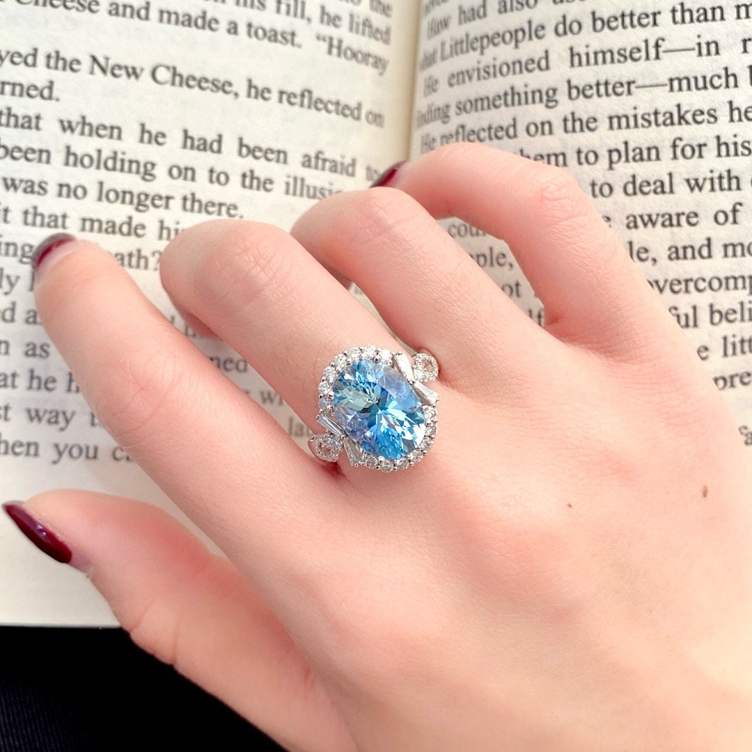 14k Gold 4.68 Ctw Natural Aquamarine & Diamond Ring - 6