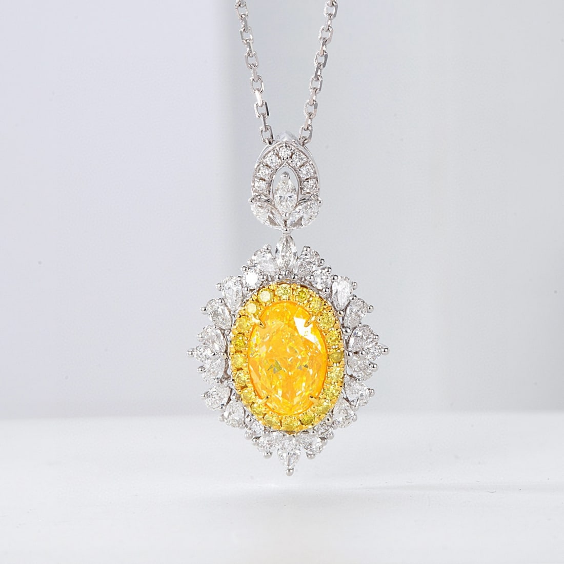 14k Gold 1.64 Ctw Natural Yellow Diamond & Diamond Pendant( Without Chain ): Ref:230955020 // gold content:14k gold // main gemstone:yellow diamond // shape:oval // carat weight:1. 04ct // color:yellow // treatment:natural // // adjacent gemstone 2 : diamond // shape:multiply