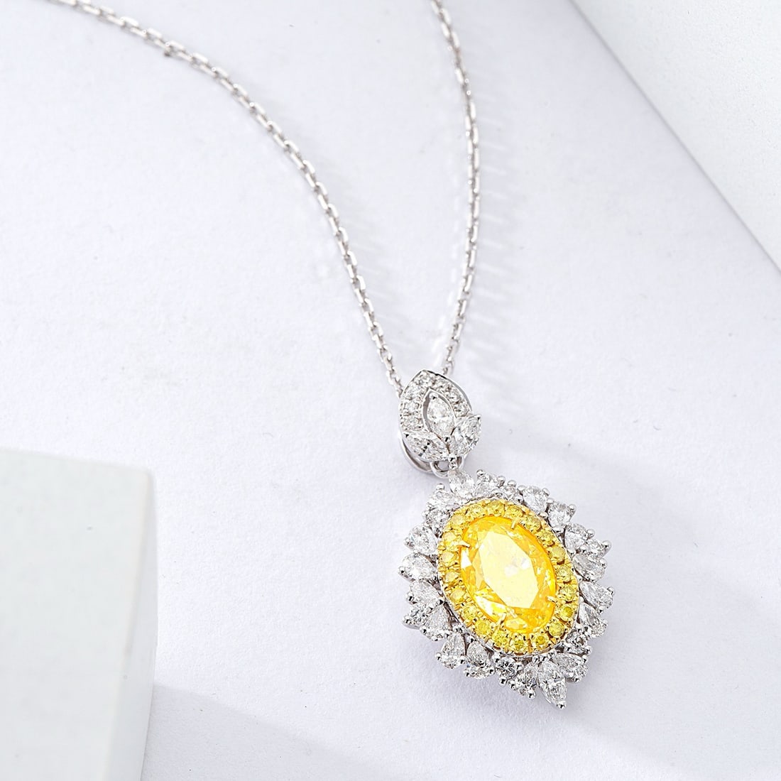 14k Gold 1.64 Ctw Natural Yellow Diamond & Diamond Pendant( Without Chain ) - 4