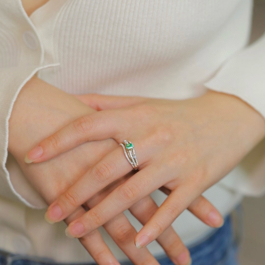 14k Gold 0.42 Ctw Natural Emerald & Diamond Ring - 4