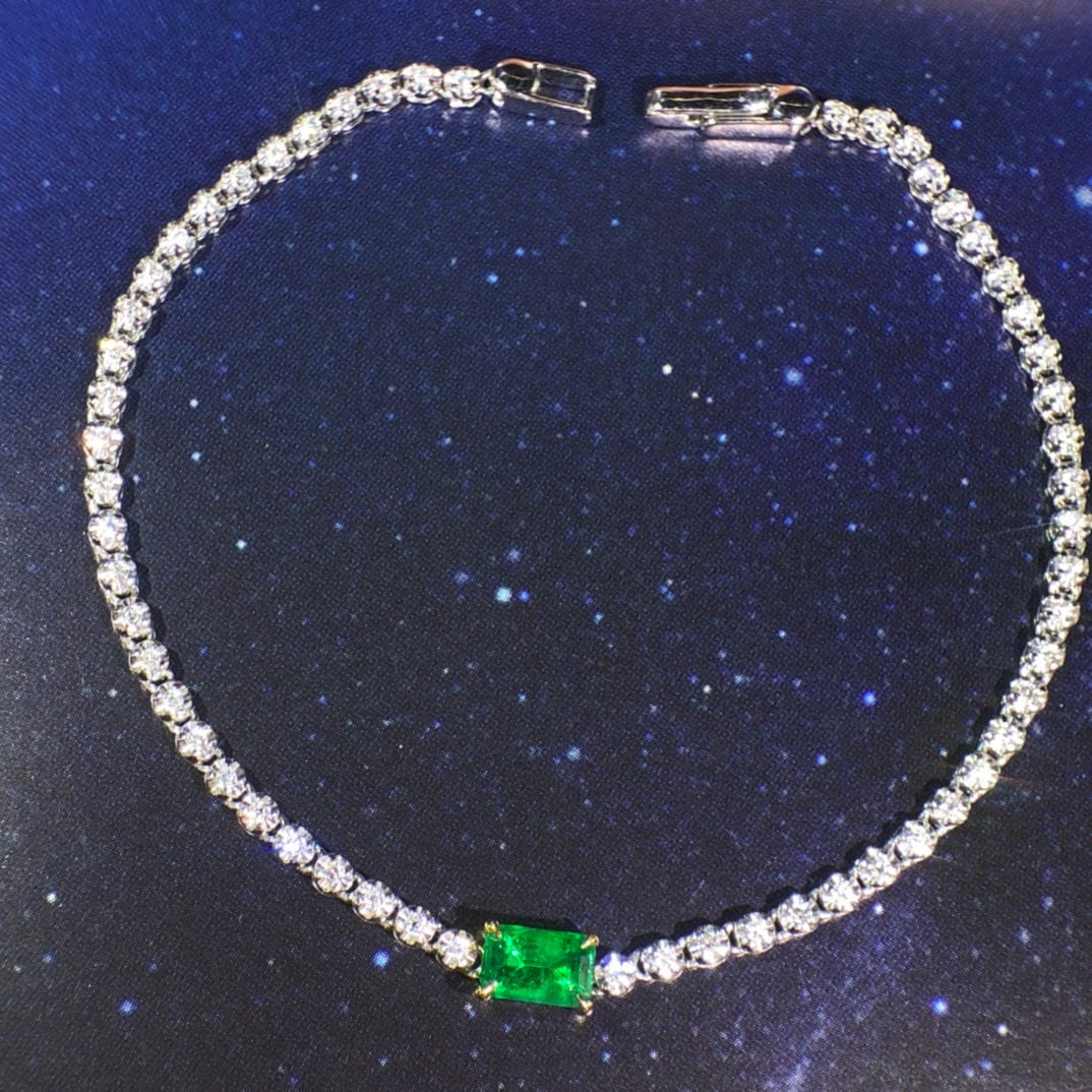 14k Gold 0.94 Ctw Vivid Green Natural Emerald & Diamond Bracelet - 2