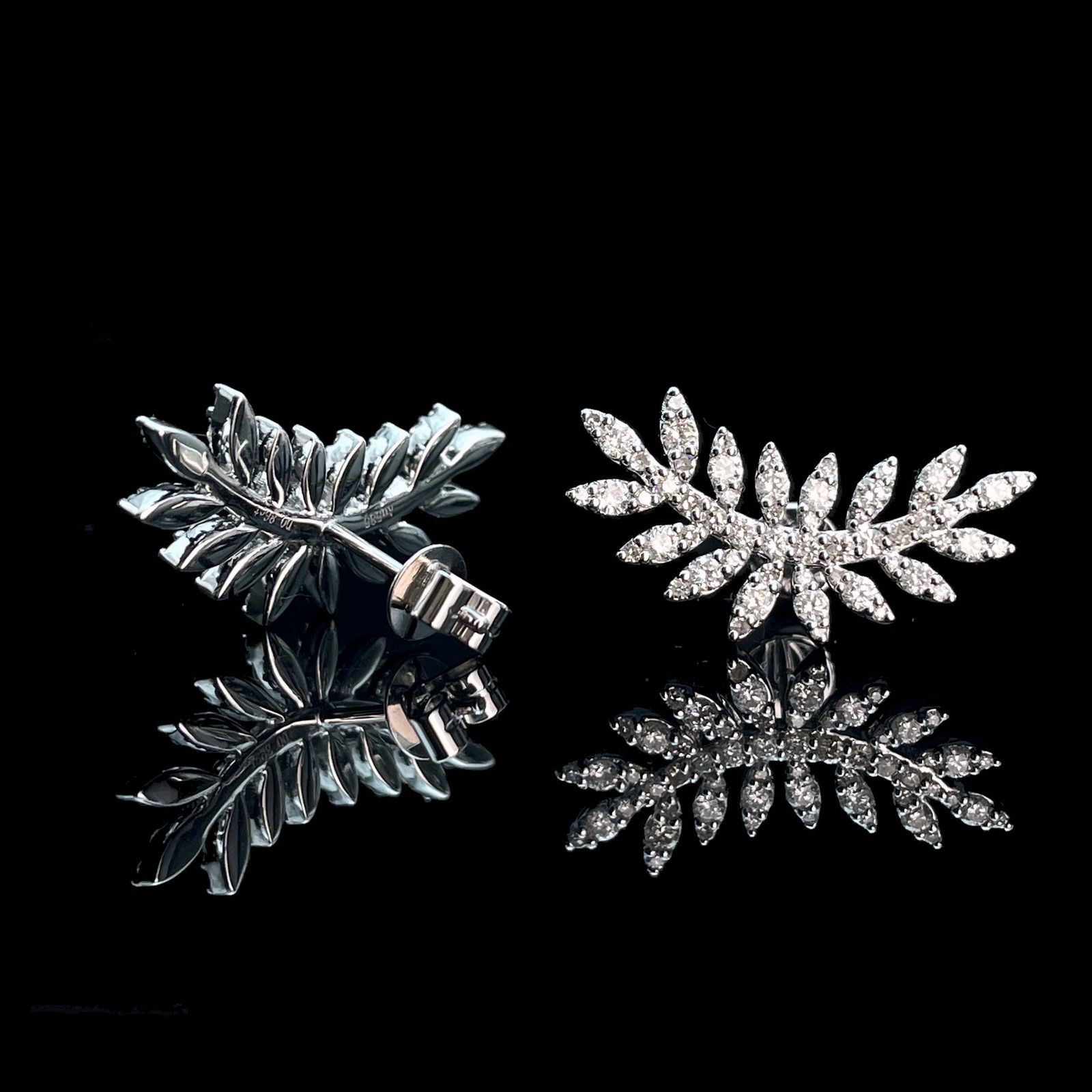 14k Gold 0.86 Ct Natural H Diamond Earrings - 2