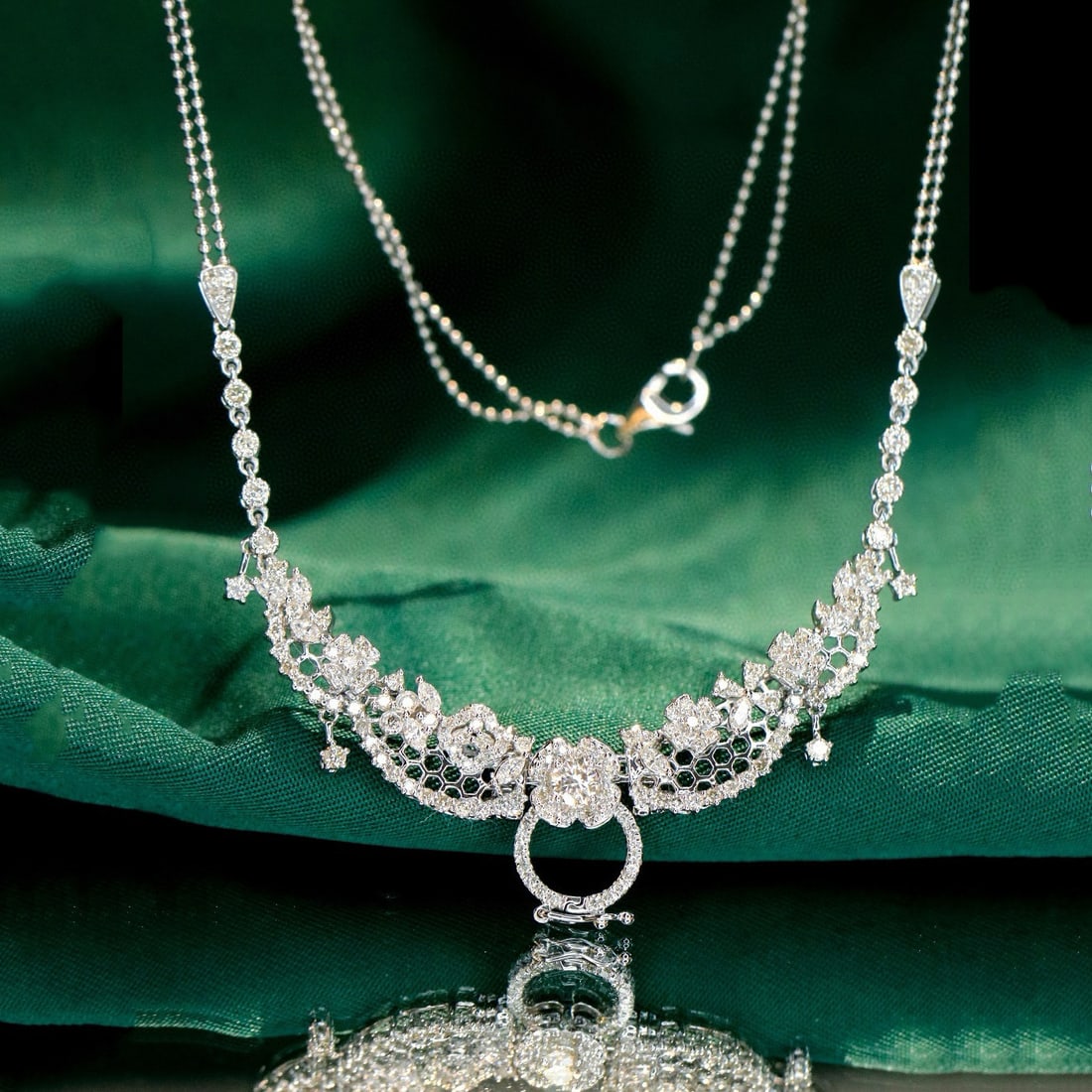 14k Gold 1.78 Ct Natural H Diamond Necklace: Ref:230955060 // gold content:14k gold // main gemstone:diamond // shape:multiply // carat weight:1. 78ct // clarity grade:vs-si // color:h // treatment:natural // Condition: NewLow Estimate: