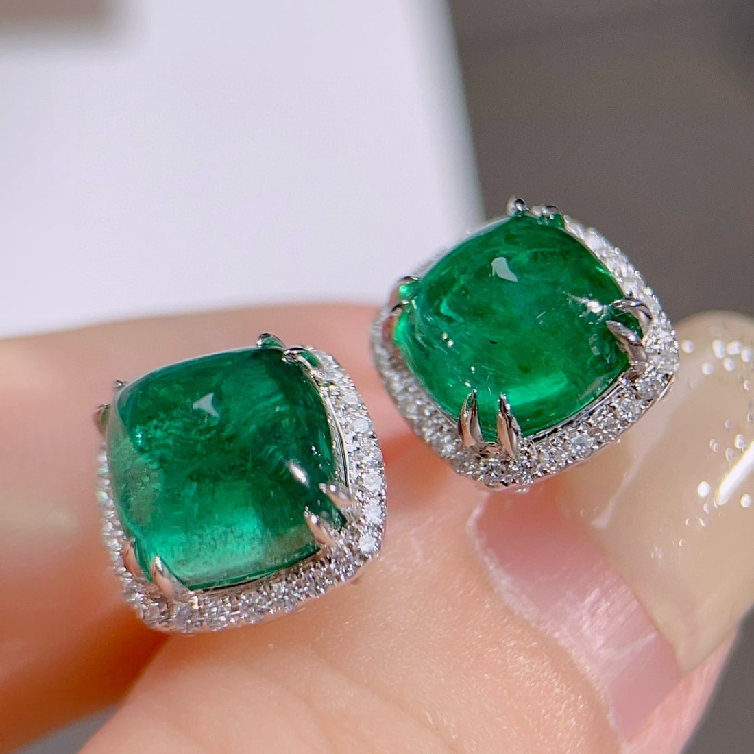 14k Gold 7.78 Ctw Vivid Green Natural Emerald & Diamond Earrings - 6
